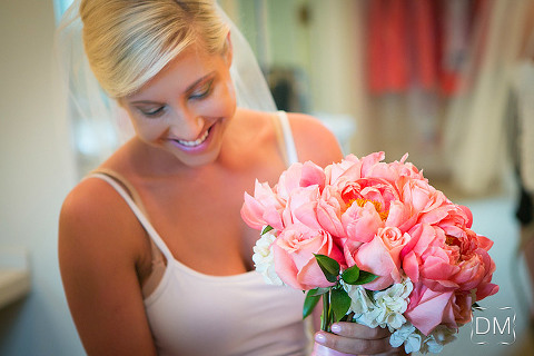 bouquet reveal by floral expressions